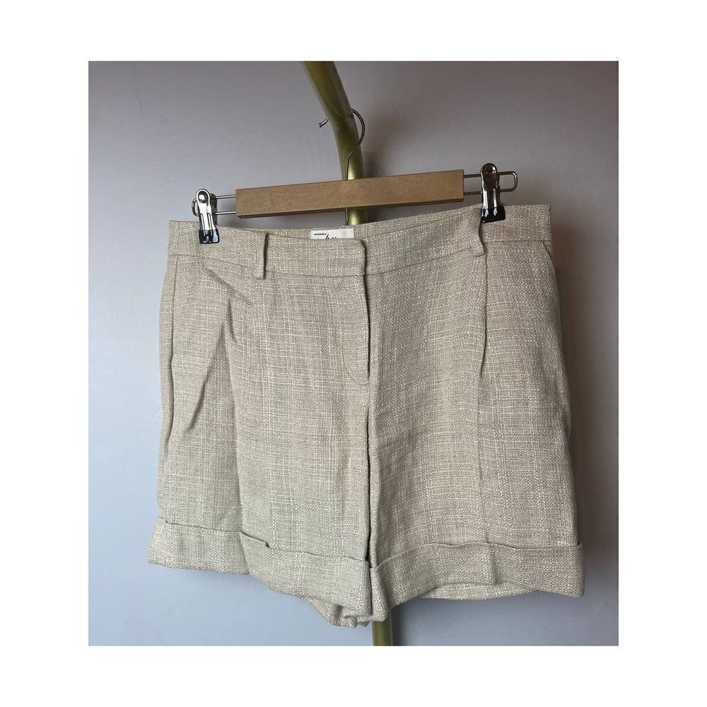 Milly Tan Cuffed Shorts Tailored High-Waisted Design
8155